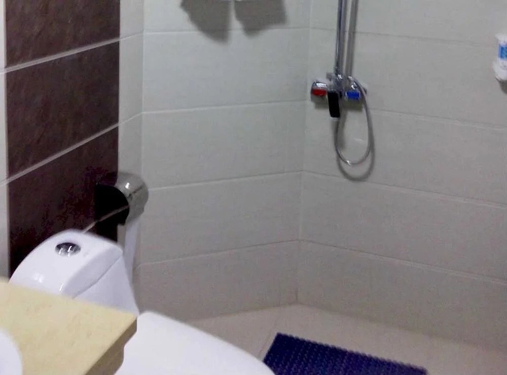 Lidong Hotel
