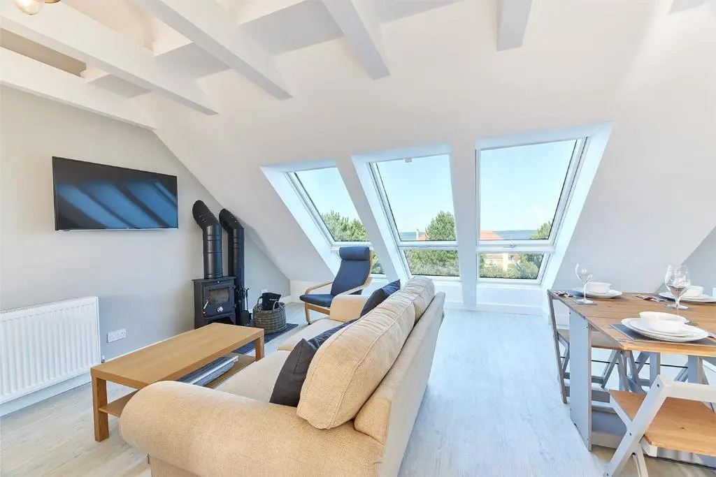 Host & Stay - Castle View