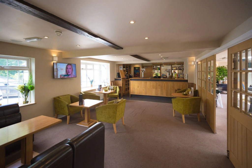 The Limes Country Lodge Hotel & Admiral Restaurant