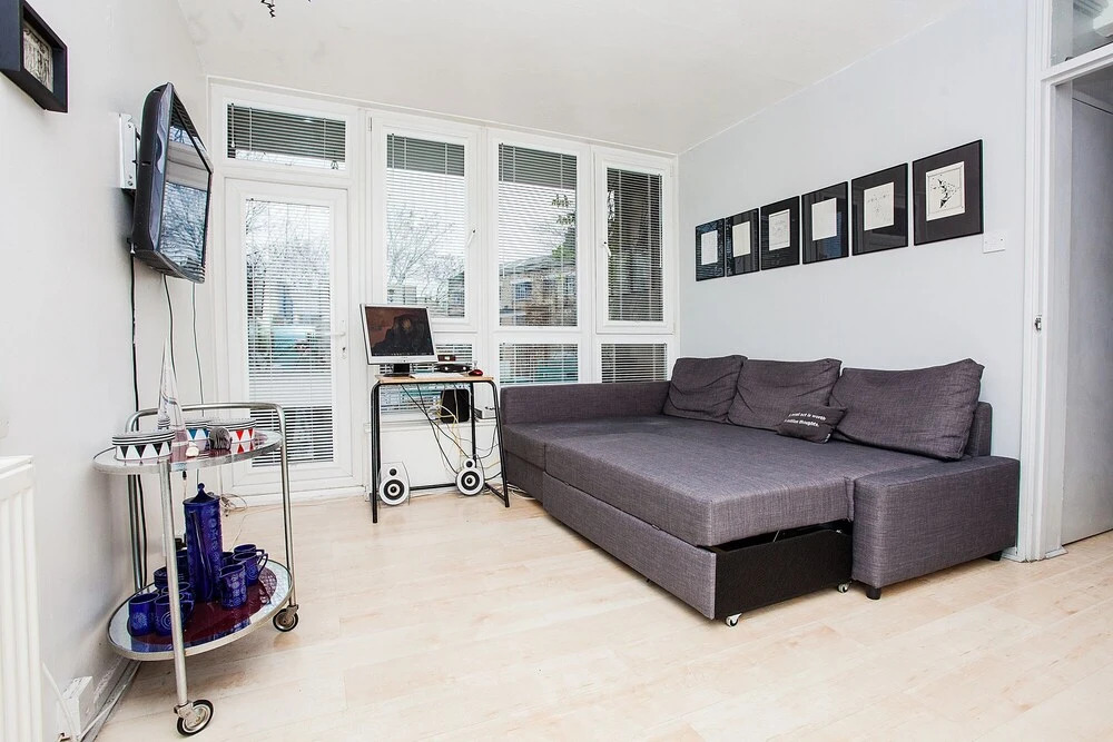 Stylish Flat 4 Min Walk From London Bridge Station