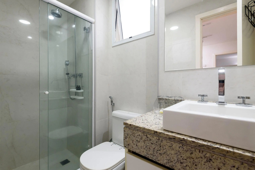 Apartamento C/ Piscina E Garagem | Fl 960/602