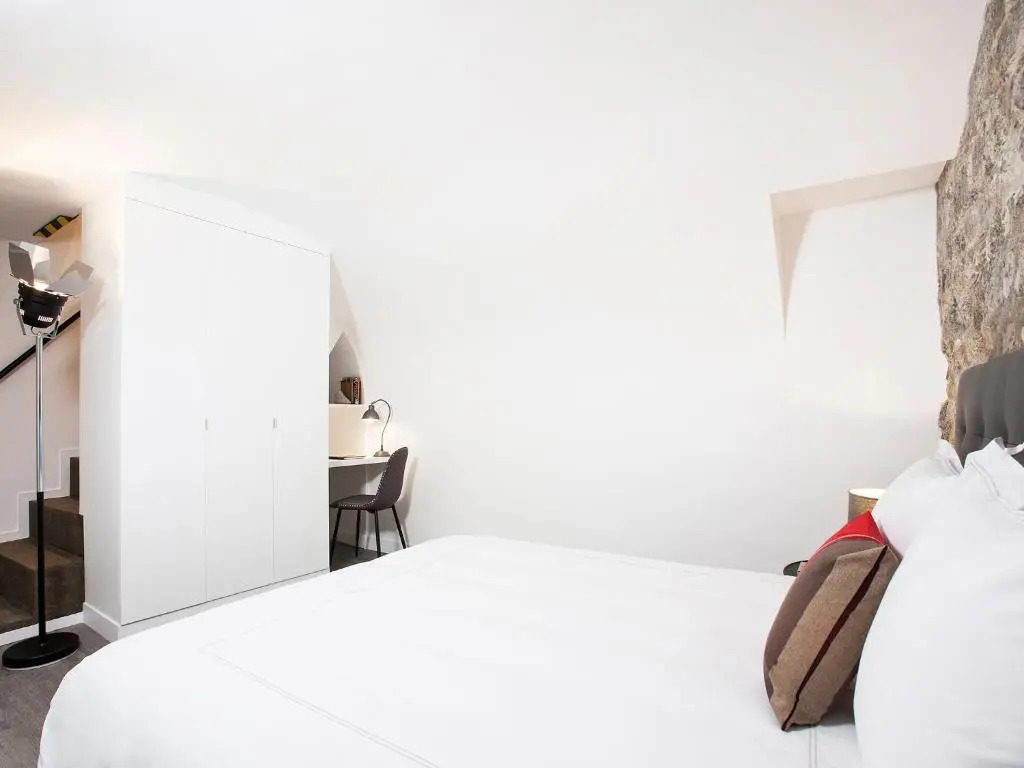 Charming 2BR-2BA between le Marais & le Louvre