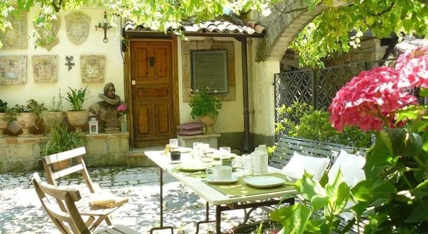 Borgo Dei Ferraresi