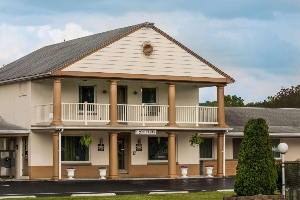 Econo Lodge Palmyra - Hershey
