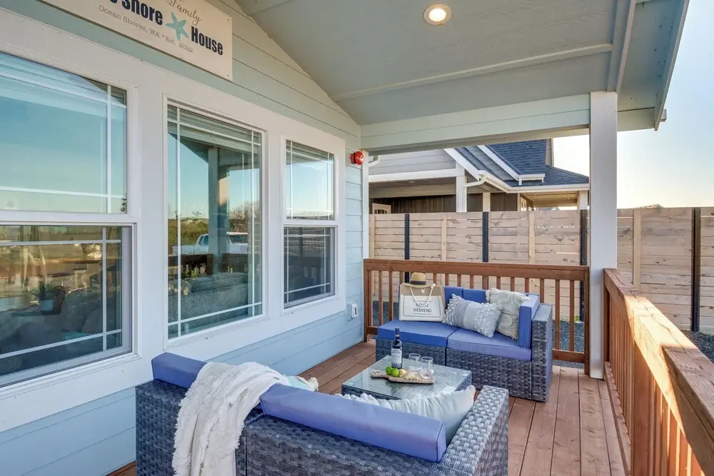 Pet-friendly Retreat w/ Fenced Yard, Walk to Beach