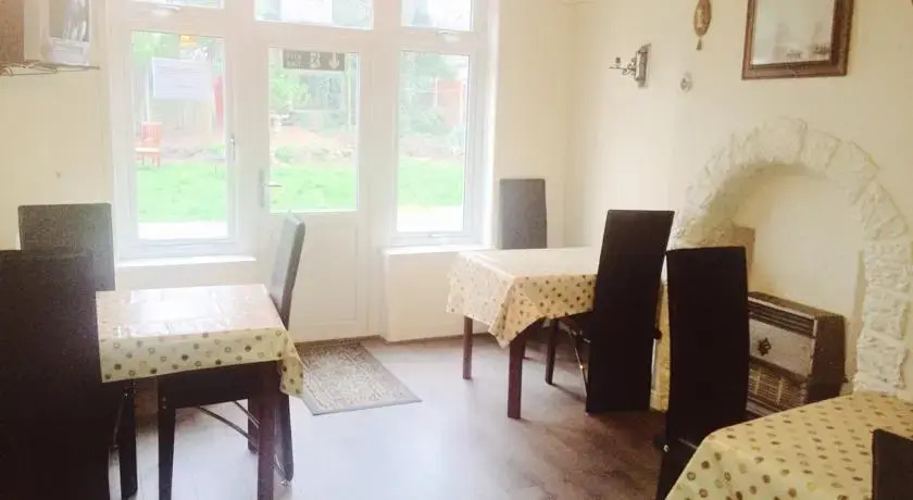 Elston Guest House