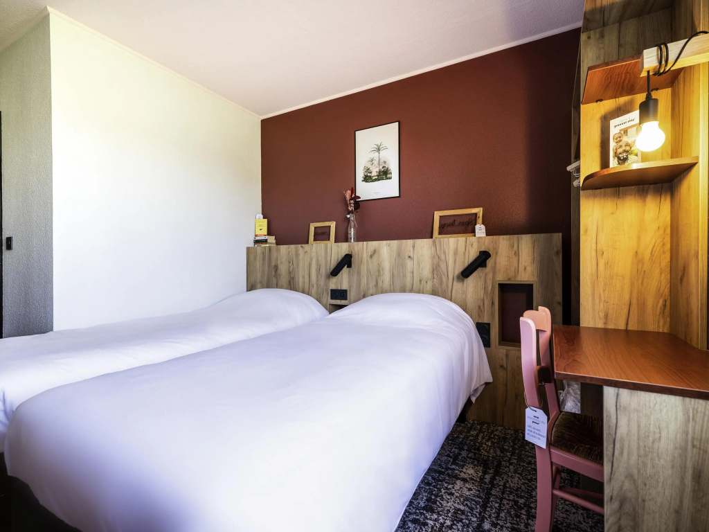 Greet Hôtel Castres Saix