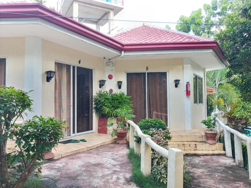 RedDoorz Premium @ Napaling Point Tangnan