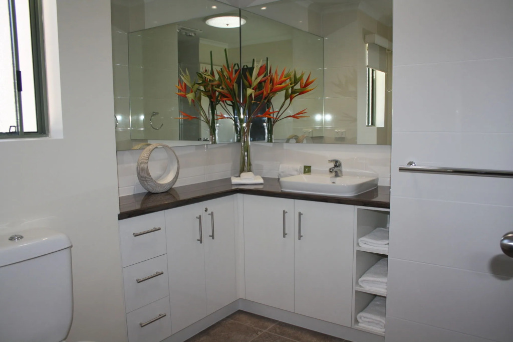 Noosa River Retreat Holiday Apartments