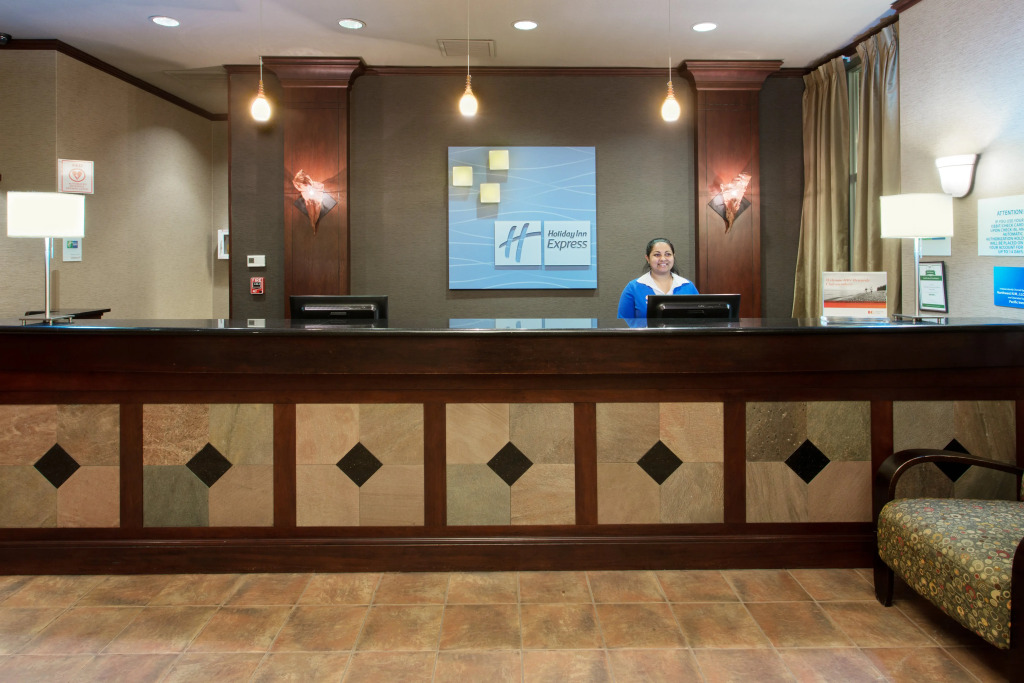 Holiday Inn Express Hotel & Suites Portland-Northwest Downtown by IHG