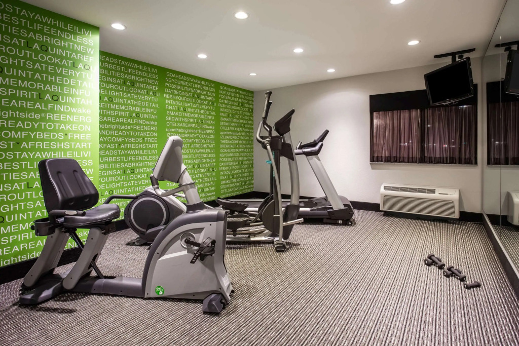 La Quinta Inn by Wyndham Oshkosh