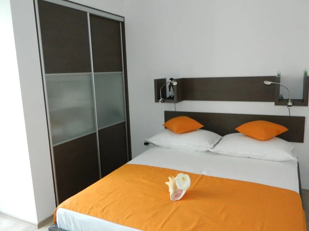 Apartmani Marinović