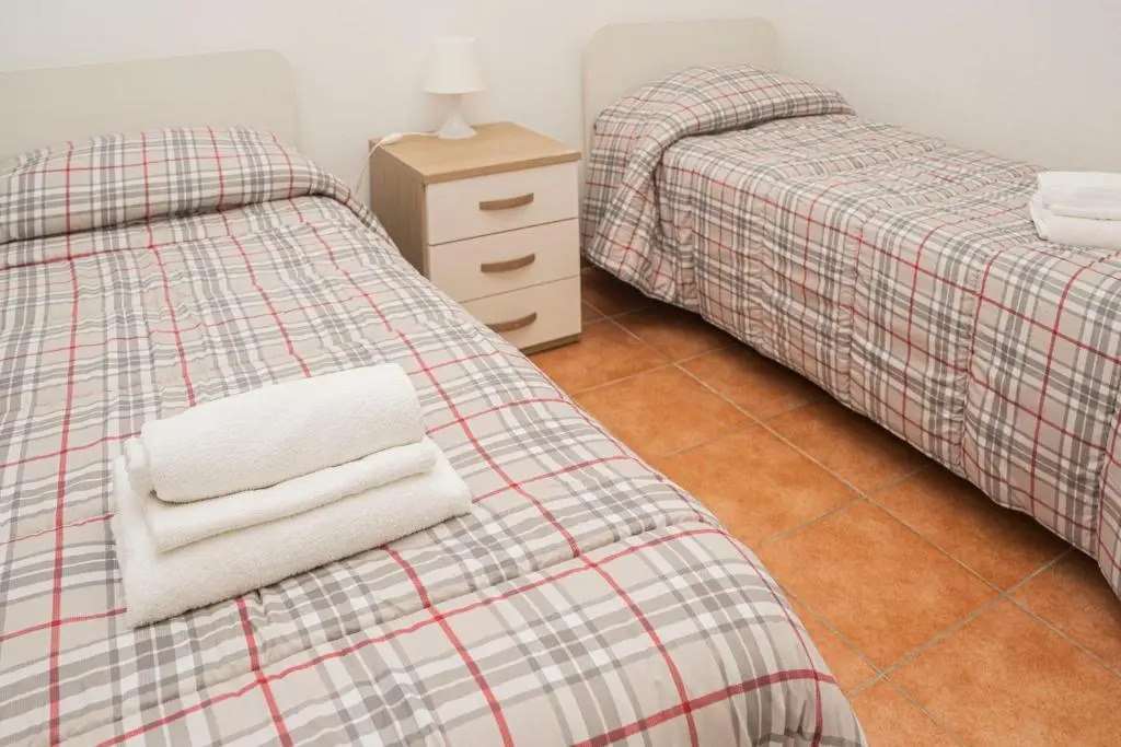 096 - Casa al Borgo Cavi di Lavagna, 150 metri dal mare