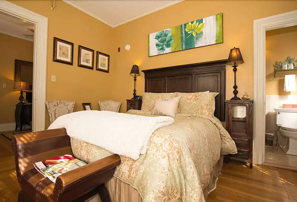 Morrill Mansion Bed & Breakfast