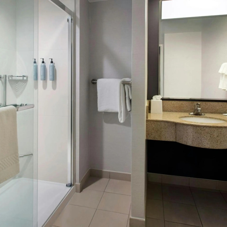 Courtyard by Marriott Paramus