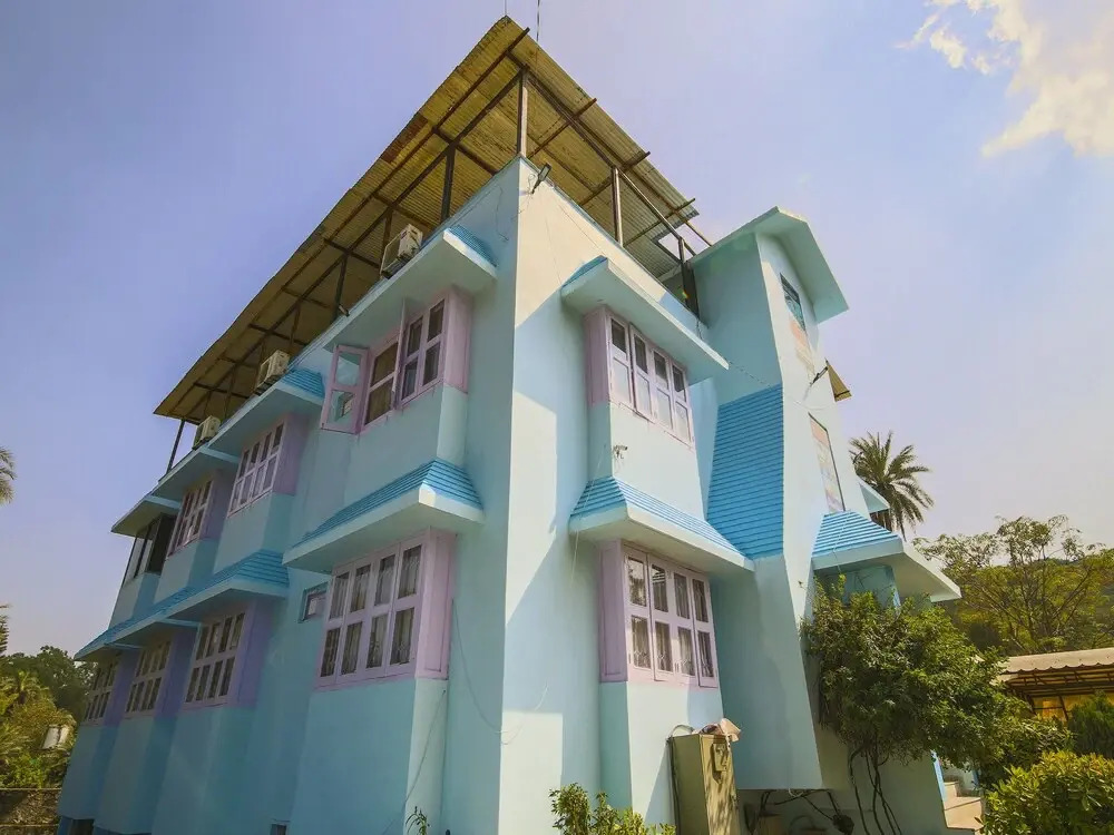 OYO 23500 Hotel Blue Valley