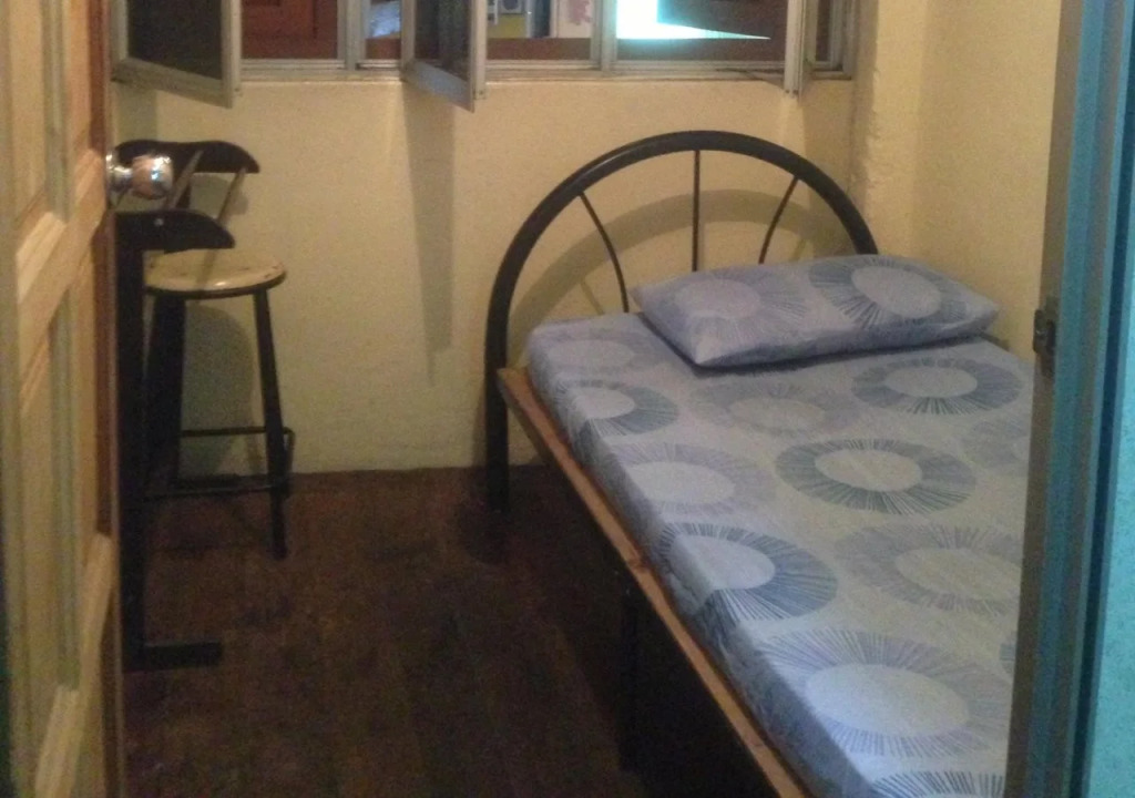 Day & Night Guesthouse