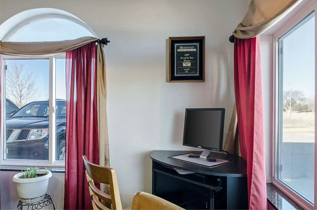Rodeway Inn