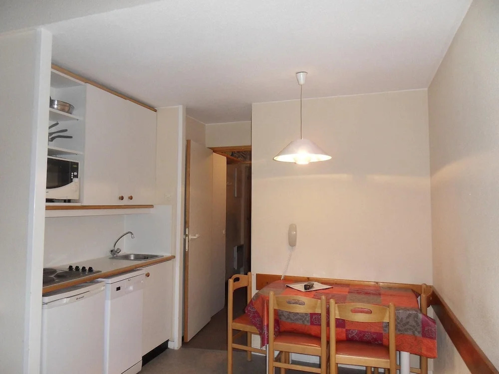 Belle Plagne Studio for 3/4 People of 23 mÂ² Peg408