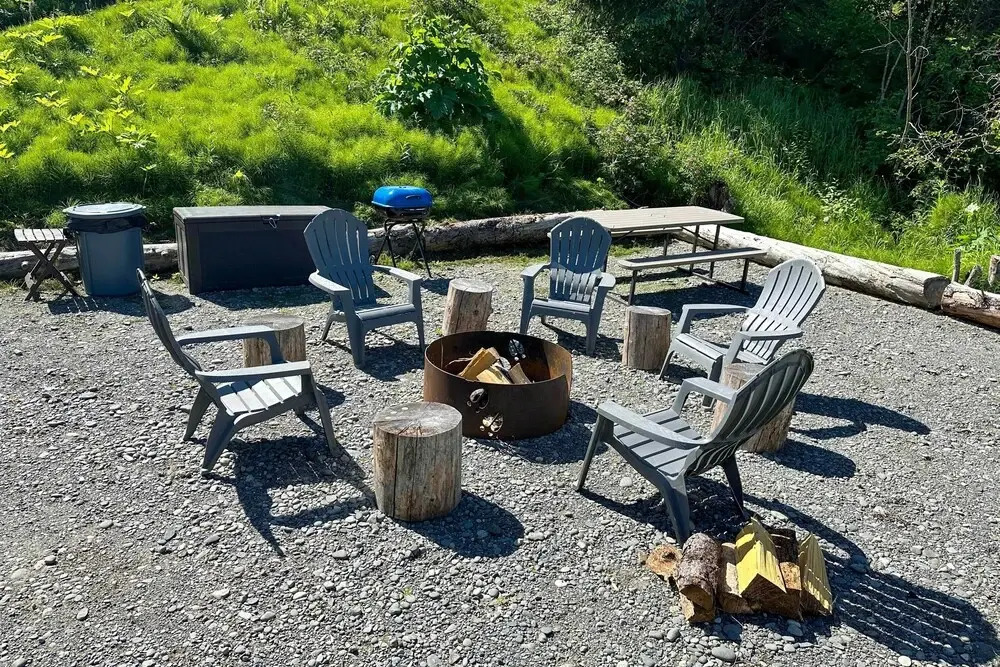 Kenai River Views & Access: Soldotna Apartment!