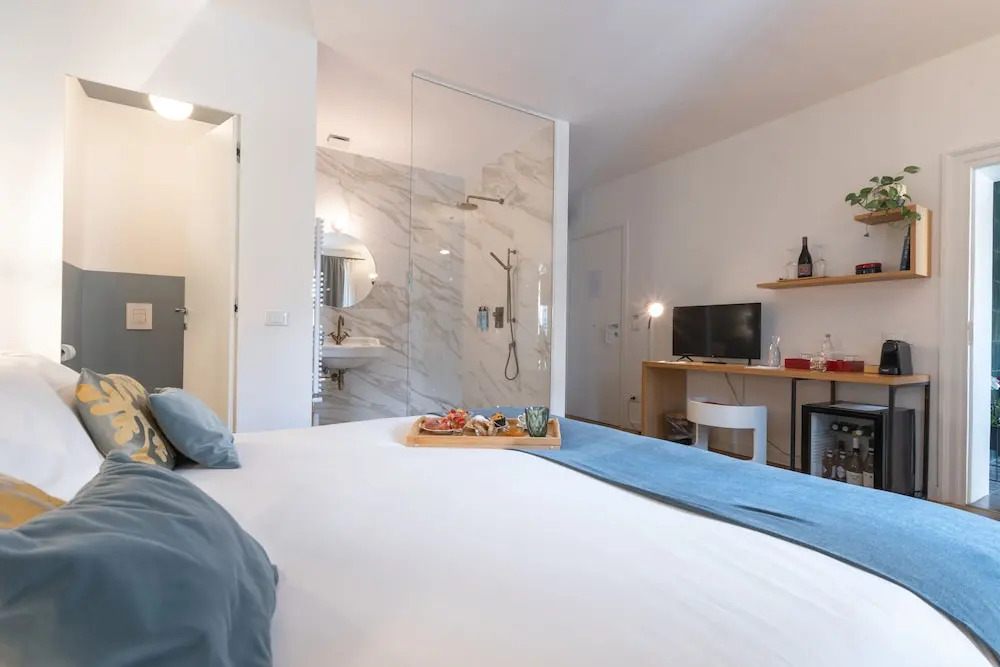 Archè Design Rooms and Suites