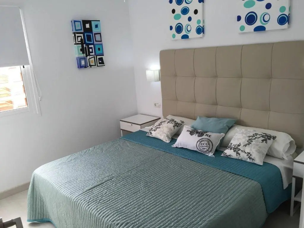 Delicious Los Cristianos,2bdr 2bathr Beachclose