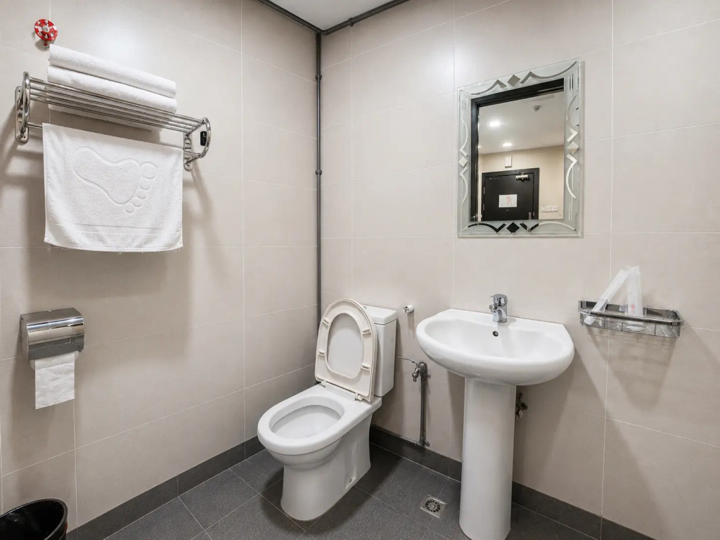 Cathay Hotel