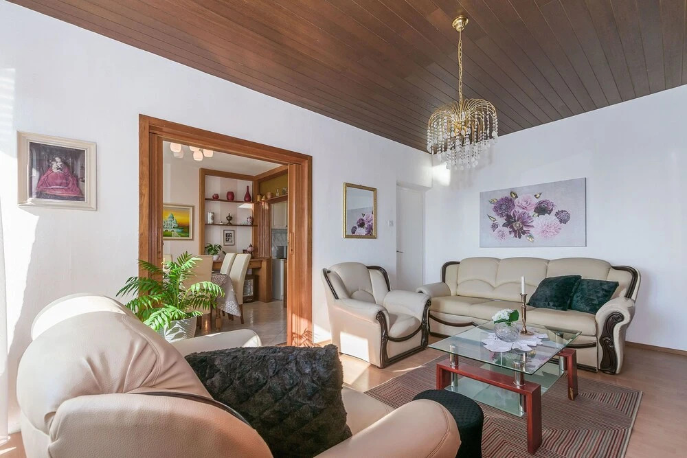 Apartment and Rooms Tatijana