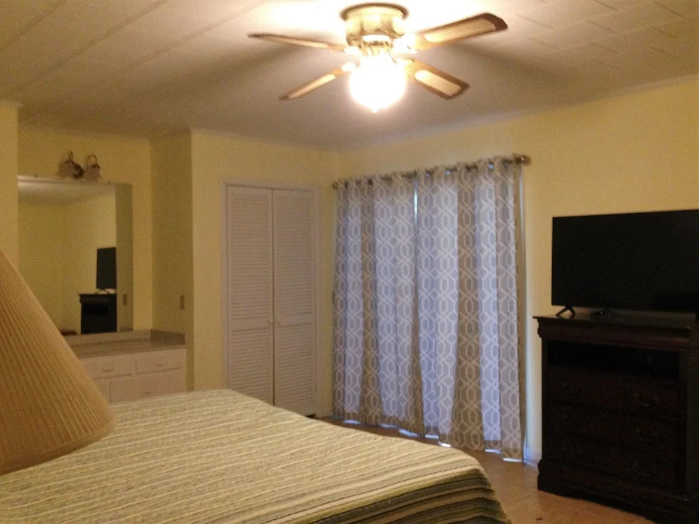 SEA Cottage Apartment by Jekyll Realty