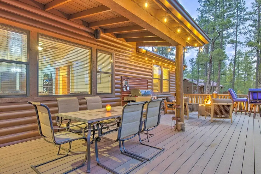 3 Mi to Golf Course: Show Low Escape w/ Fire Pit