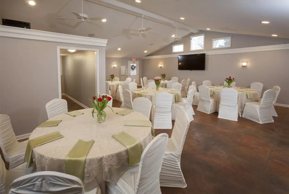 Weller Haus Bed, Breakfast & Event Center