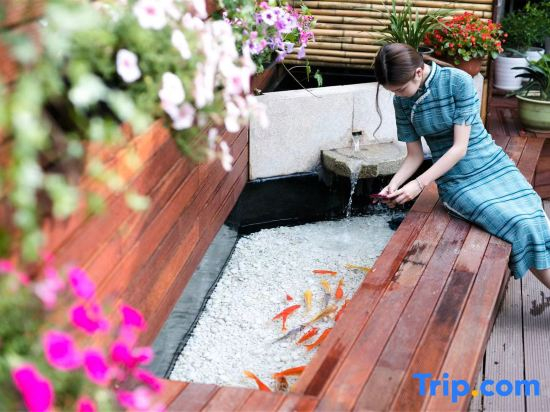 Tongli Qingyan · Shangpin Courtyard Riverside Vacation Apartment