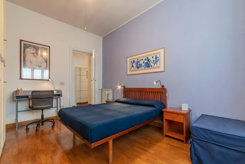 Roomy and Bright Apartment with Terrace