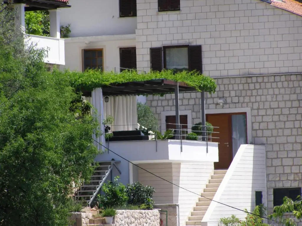 Villa King