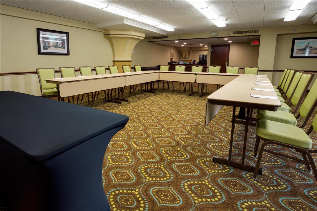 Drury Inn & Suites St. Louis Convention Center