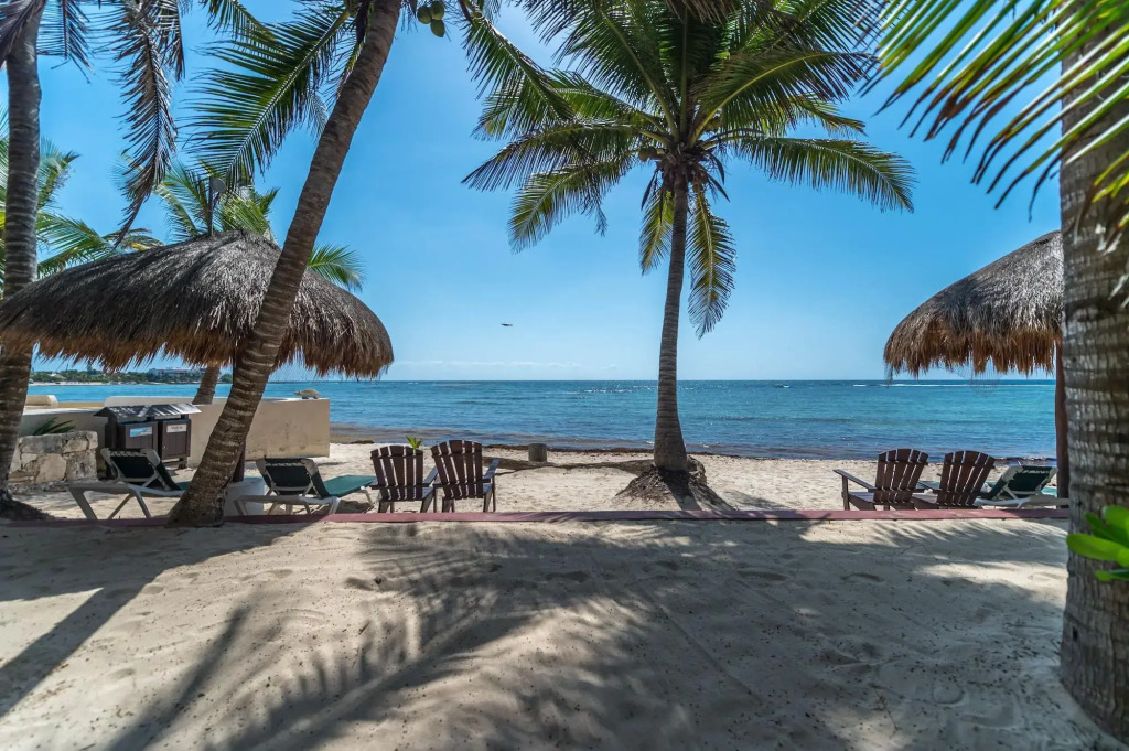Del Sol Beachfront