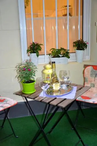 Magnolia Apartment