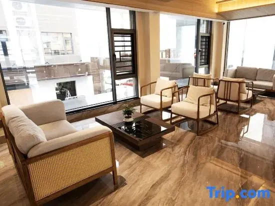 Yunqi Academy  B&B (Wutong Mountain Store)
