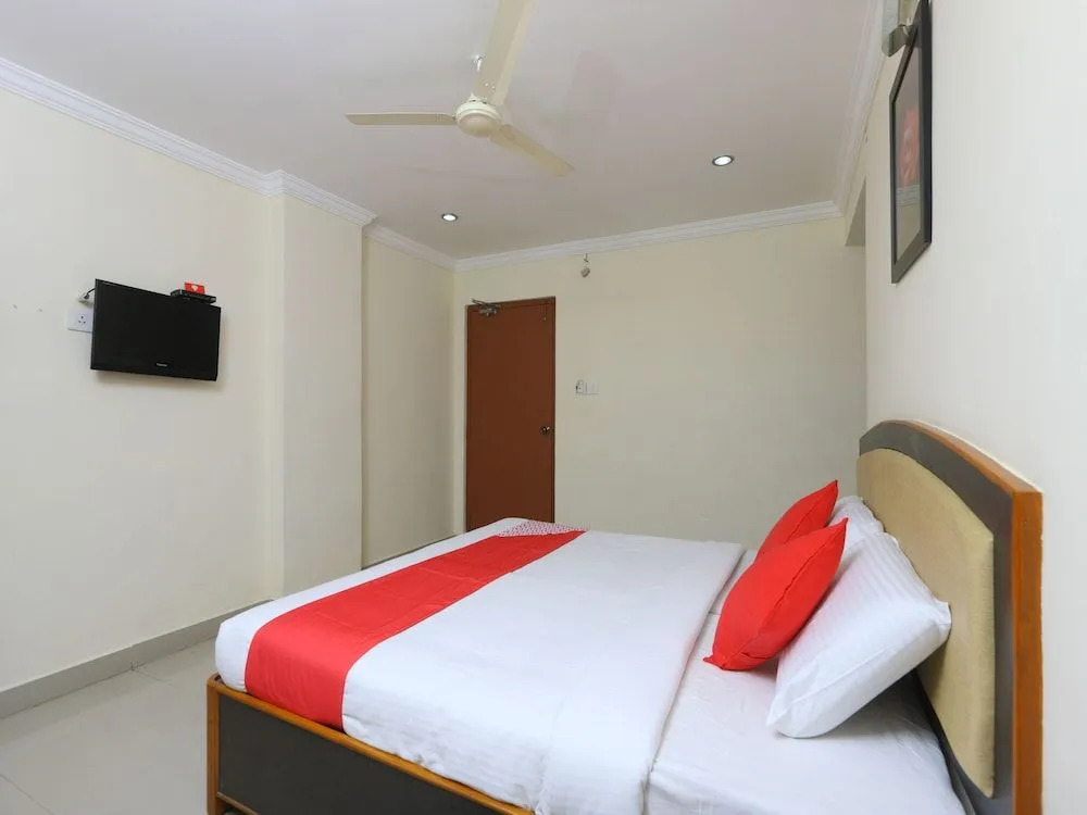 OYO 9349 Hotel Swaagat Residency