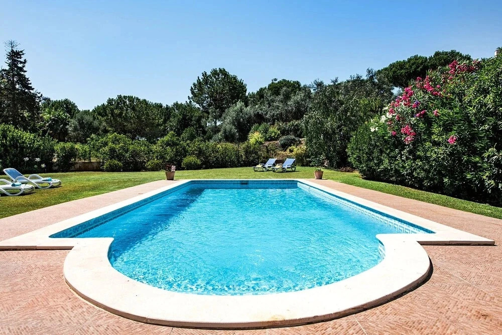 4 Beds, Golf Views, Optional Pool Heating