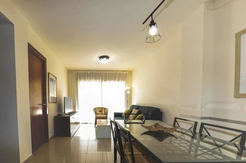Apartment in Roses With Balcony, Pool-view