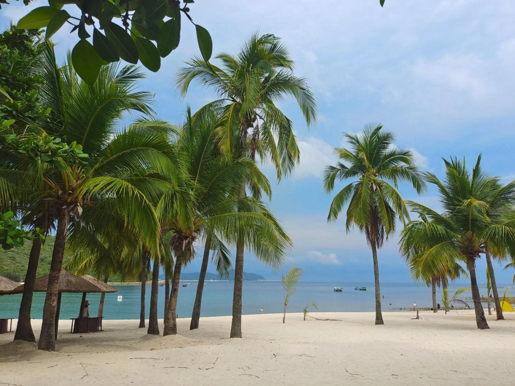 Sanya LUHUITOU Resort & Spa