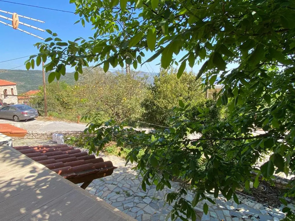 Barbajonn's Stone House