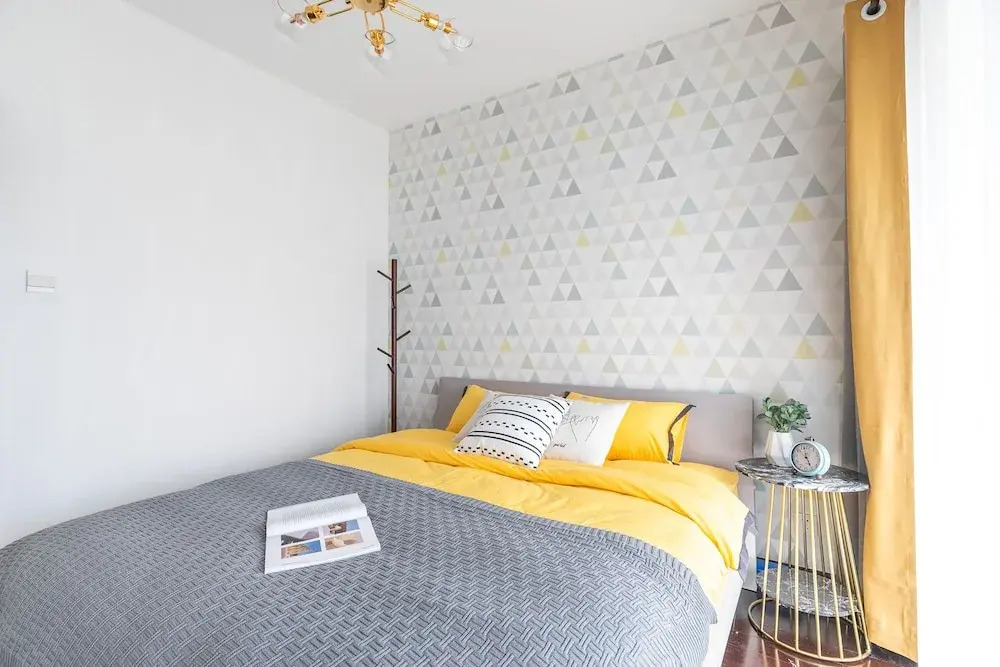 Locals Boutique Apartment Huafa Plaza 20