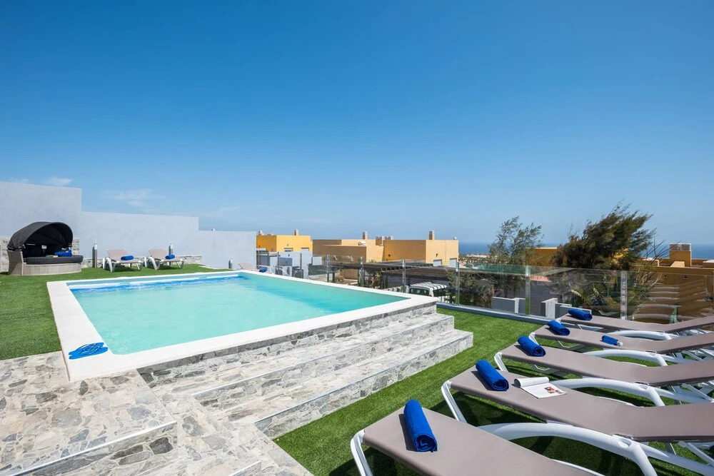 Villa Andrea, Ocean View, Heated Pool