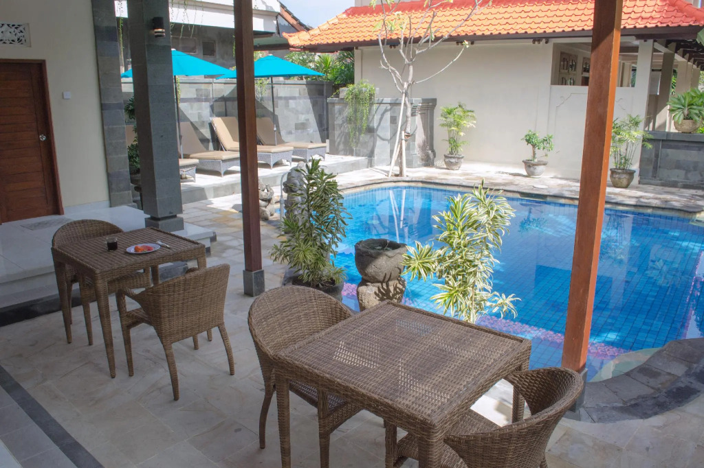 Hotel Flamboyan Kuta