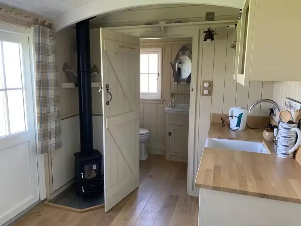 Country House Near Mawgan Porth, No Deposit
