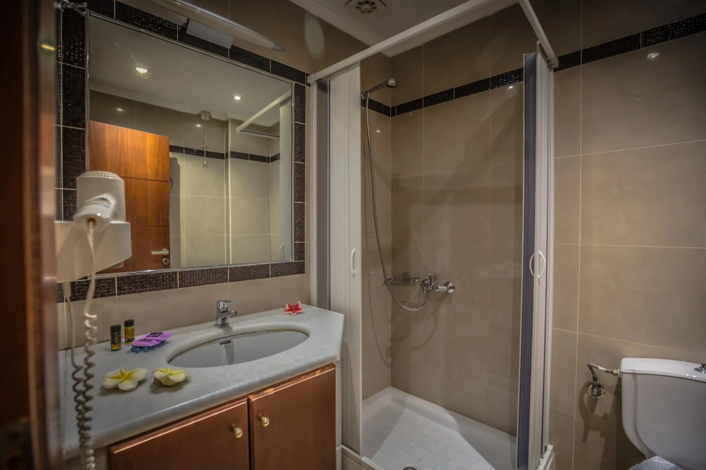 Theo Beach Hotel Apartments