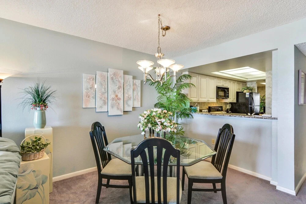 Land's End 404 Building 6 Direct Beachfront Condo/top Floor!