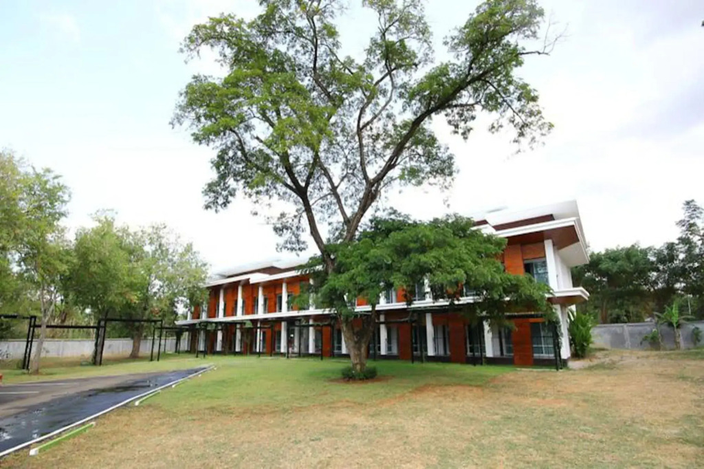 Intara Resort